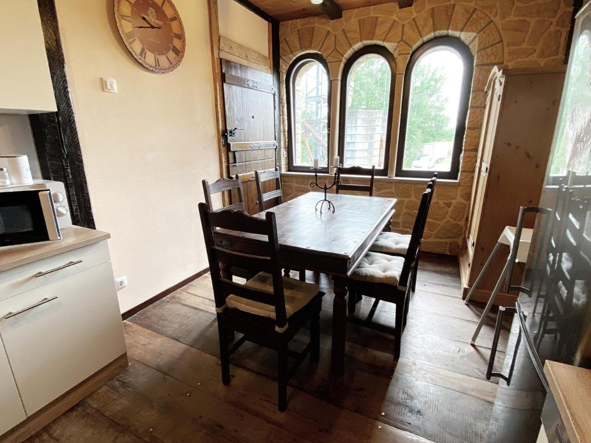 Ferienwohnung Wachstube Mit 3 Schlafraeumen Im Rittergut Leppersdorf Wachau Exteriér fotografie